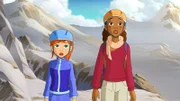 Zoé (l.) und Beth (r.) sind voller Angst um Harvey.