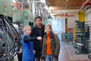 Hans Sigl (Andreas Blitz), Kristina Sprenger (Karin Kofler, re.).