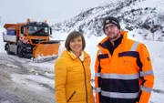 Annette Krause mit dem österreichischen Vize-Staatsmeister im Schneepflugfahren Gabriel Kessler.
