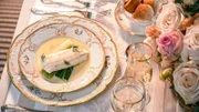 Königliches Dinner: Bei der Hochzeit von Prinzessin Elizabeth - der späteren Queen - und ihrem Philip ließen es die Briten zwei Jahre nach dem Krieg richtig krachen.