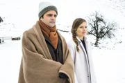Anna (Leonie Rainer) und Michael (Maximilian Grill) sprechen nach ihrer Trennung zum ersten Mal über ihre Gefühle. Durch die Hypochondrie haben die beiden ihre Beziehung aus den Augen verloren.