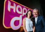 Happy Day Die Moderatoren Kiki Maeder und Röbi Koller 2016  Copyright: SRF/Oscar Alessio NO SALES NO ARCHIVES  Die Veröffentlichung im Zusammenhang mit Hinweisen auf die Programme von Schweizer Radio und Fernsehen ist honorarfrei  und muss mit dem Quellenhinweis erfolgen. Jede weitere Verwendung ist honorarpflichtig, insbesondere auch der Wiederverkauf. Das Copyright bleibt bei Media Relations SRF. Wir bitten um Belegexemplare. Bei missbräuchlicher Verwendung behält sich das Schweizer Radio und Fernsehen zivil- und strafrechtliche Schritte vor.