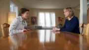 Maren Liek (Claudia Geisler, r.) kann nicht glauben, was die Ermittlerin (Claudia Schmutzler, l.) über ihren Verlobten herausgefunden hat.