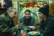Gefährliche Ermittlungen: (l-r) Peter Jecklin als Bättig Sr., Roeland Wiesnekker als Leo Brand, Meryl Marty als Agotha Bayani