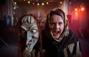 Spreewaldkrimi 13 "Tadliche Fastnacht" 2020 ZDF/Aspekt Telefilm   Hexe auf Fastnachtsparty  Hexe (Sophie Pollack)