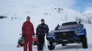 Dan Lang (l.) und Daniel Bodean fahren um die Wette mit VWs Rally Touareg.