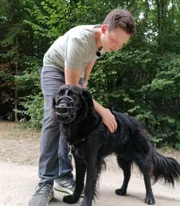 Hund Timmy mit Trainer Marcel