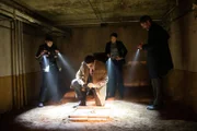 (v.l.n.r.) Yvette Nichol (Sarah Booth); Armand Gamache (Alfred Molina); Isabelle Lacoste (Elle-Máijá Tailfeathers); Jean-Guy Beauvoir (Rossif Sutherland)