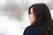 Alle Entwicklungen zeigen Alana (Caroline Dhavernas), dass Hannibal das Opfer einer Hexenjagd ist. Wie viel Einfluss hat sie auf die polizeilichen Untersuchungen?