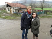 Sandra Eckardt, Jennefer (r.)