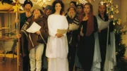 Die Frauen der Station B beim Krippenspiel (v.li.: Christiane Reiff, Barbara Freier, Katja Strobel, Cheryl Shepard, Christine Schuberth, Tanya Neufeldt, Isabella Schmid, Kristiane Kupfer).