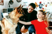 Im Bild: Alina Bimashofer/Gedeon Burkhard/Szene: