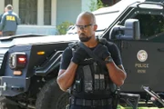 Daniel 'Hondo' Harrelson (Shemar Moore)  Die Verwendung des sendungsbezogenen Materials ist nur mit dem Hinweis und Verlinkung auf RTL+ gestattet.; Daniel 'Hondo' Harrelson (Shemar Moore)  Die Verwendung des sendungsbezogenen Materials ist nur mit dem Hinweis und Verlinkung auf RTL+ gestattet.