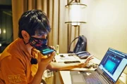 Scambaiting - Wie Hacker Internetbetrüger überlisten. Scambaiter Sven kämpft in Indien gegen Onlinebetrug.