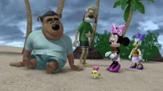 First from right: Daisy Duck, second from right: Minnie Mouse, third from right: Cuckoo-Loca