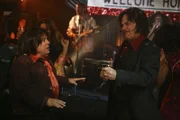 Frank Reynolds (Danny DeVito, l.); Gino (Jon Polito, r.)