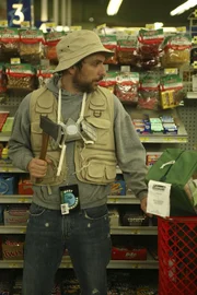Charlie Kelly (Charlie Day)