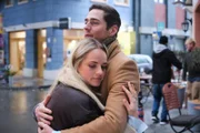 Auch Ringo (Timothy Boldt) kann der leidenden Cecilia (Carina Koller) keinen Trost spenden.
