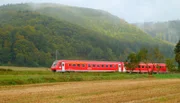 SWR Fernsehen EISENBAHN-ROMANTIK FOLGE 826, "Die Brenztalbahn", am Freitag um 14:15 Uhr. Die Brenztalbahn, die Strecke verläuft auf der herrlichen Schwäbischen Alb ganz am südöstlichen Rand Baden-Württembergs.