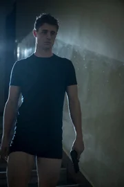 Joe Turner (Max Irons). Die Verwendung des sendungsbezogenen Materials ist nur mit dem Hinweis und Verlinkung auf RTL+ gestattet.