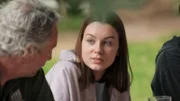 Annemarie kommt zu Frank seitdem ihre Mutter an Brustkrebs erkrankt ist. Hier bekommt sie Halt und Unterstützung.