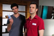Konstantin (Moritz Tittel, l.); Nils (Florian Stadler, r.)