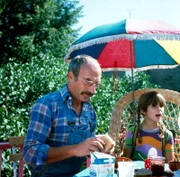 Peter Lustig beim Frühstück mit Silke.