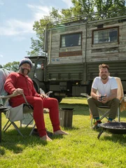 Jimmy De Ville und Jimmy Doherty mit der Bluebell.
