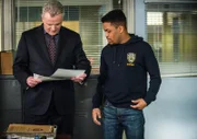 (v.l.n.r.) Captain Thomas Gregson (Aidan Quinn); Detective Marcus Bell (Jon Michael Hill)