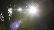 Mit einer fingierten Polizeikontrolle hat der Täter Carmelo Castronovo angehalten und aus seinem Fahrzeug gelockt.