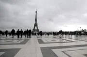 Von „Midnight in Paris“ bis zum letzten Sequel von „Mission: Impossible“ bilden die Esplanade des Trocadéro und der unverrückbare Eiffelturm im Hintergrund die Kulisse einer Unzahl von Filmen.
