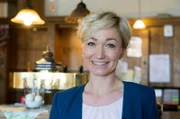 Stefans Frau Juliane tritt in die Fußstapfen ihres Vaters Lothar.