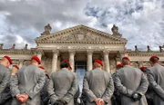 Deutsche Soldaten – sie stehen heute in einem Spannungsverhältnis zwischen historischen Brüchen und Kontinuitäten.