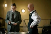 Der Chefredakteur des Boulevardblatts „Tempo“ Heymann (Martin Wuttke).