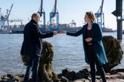Hauptkommissar Jan Fabel (Peter Lohmeyer) bittet seine Ex-Freundin Sylvie (Stephanie Japp) um Hilfe.