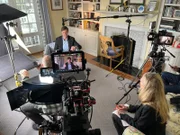 Tim Gallaudet wird in Annapolis, Maryland, interviewt.
