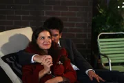 NELLA FOTO: KATIE HOLMES (SLUTTY PUMPKIN) E JOSH RADNOR (TED).