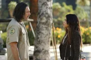 Als Baileys Ex-Mann Jason (Steve Kazee) unangekündigt auftaucht, bereitet er Bailey (Jenna Dewan) nur Probleme.