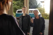 Josie- Tatjana Alexander; Hannah Zeiler- Nora von Waldstätten; Micha Oberländer- Matthias Koeberlin; Besuch beim Grafen.
