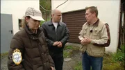 Trödelexperte Otto Schulte (re.) ist dieses Mal bei Klaus und seiner Freundin Yvonne, um zu helfen