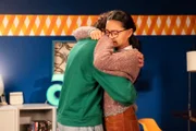 Lien (Nui Nguyen) und Till (Marinus Hohmann) schaffen es gemeinsam, dass Lien sich nicht so unter Druck gesetzt fühlt.