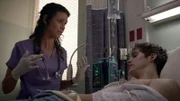 Melissa McCall (Melissa Ponzio) und Isaac Lahey (Daniel Sharman)