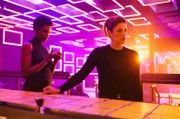 Special Agent Tiffany Wallace (Katherine Renee Turner) und Special Agent Maggie Bell (Missy Peregrym).