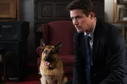 L-R: Rex und Charlie Hudson (John Reardon)