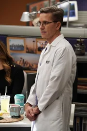 Jimmy Palmer (Brian Dietzen)