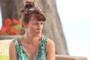 Sal (Amy Nuttall) war eine Freundin von Jenny. Sie scheint sehr betroffen von ihrem unerwarteten Tod zu sein. Allerdings hätte sie auch ein gutes Motiv gehabt, um ihre Freundin zu töten.
