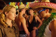 Hassmann (Julia Koschitz) stürzt sich ins Getümmel. Gretchen (Diana Amft, li.) und Maurice (Elyas M'Barek)
