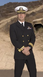 Harmon Rabb, Jr. (David James Elliott)