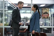 Wesley (Shawn Ashmore) steckt in der Klemme. Einerseits steht seine Karriere auf dem Spiel und andererseits wollte er Lopez (Alyssa Diaz) da nie mit hineinziehen. Nun ist er hin- und hergerissen.