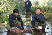 Camille Saroyan (Tamara Taylor, l.); Jack Hodgins (T.J. Thyne, r.)